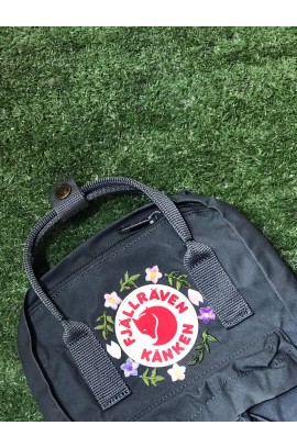 Fjallraven Kanken Mini - Graphite / Sakura and Leaf 